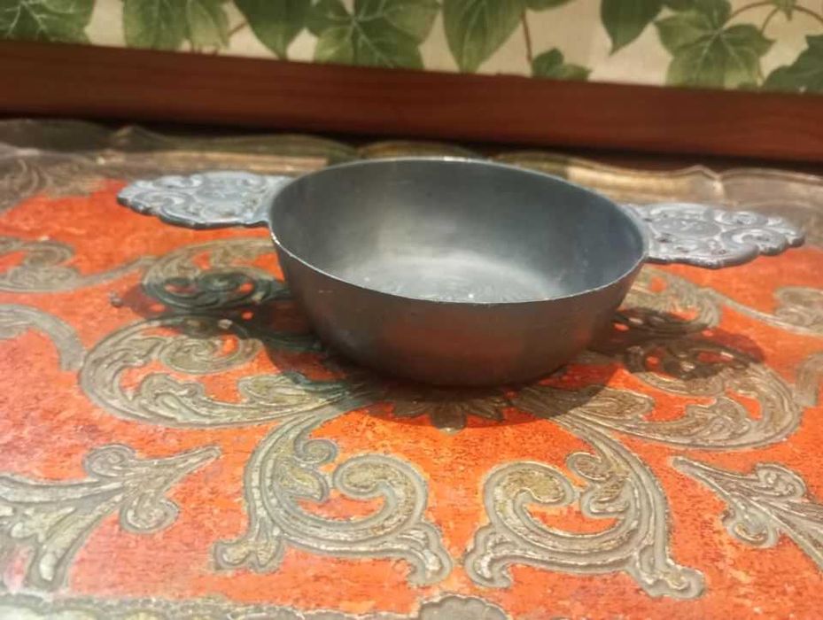 Porringer estanho