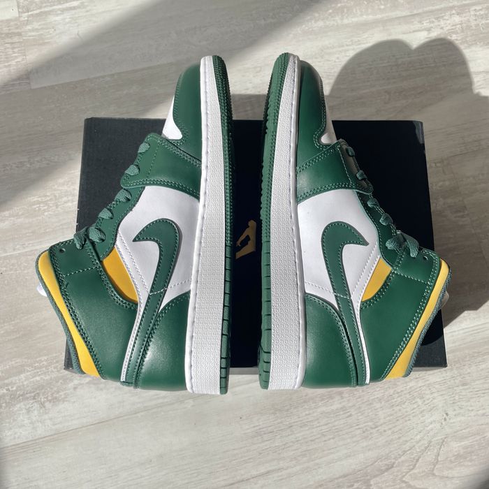 Air Jordan 1 Mid Seattle Supersonics NBA
