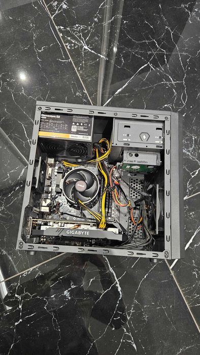 Komputer RTX2060/Ryzen 5/ B450/ 16GB RAM DDR4/ 1TB