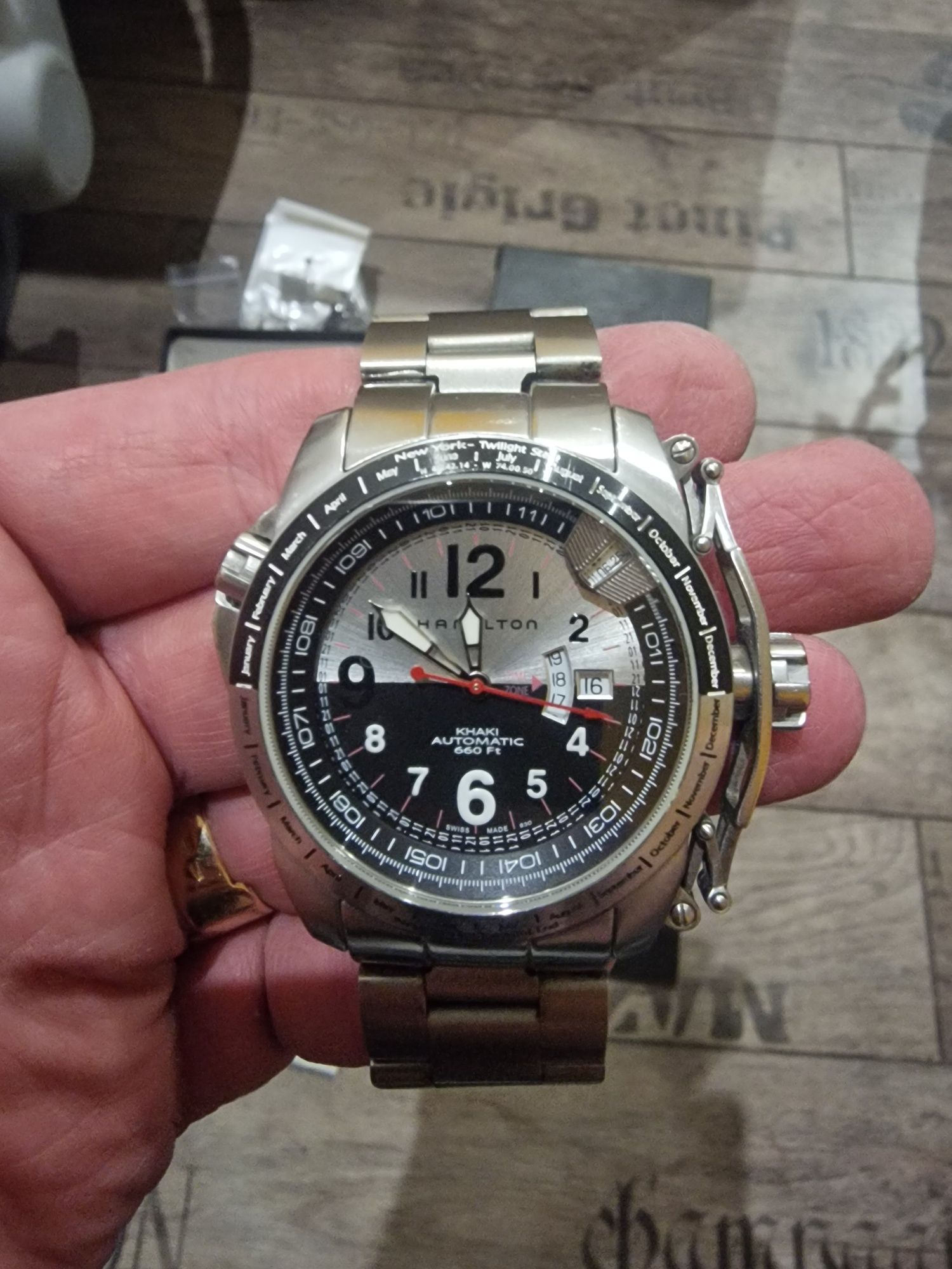 Часы Hamilton H 625150