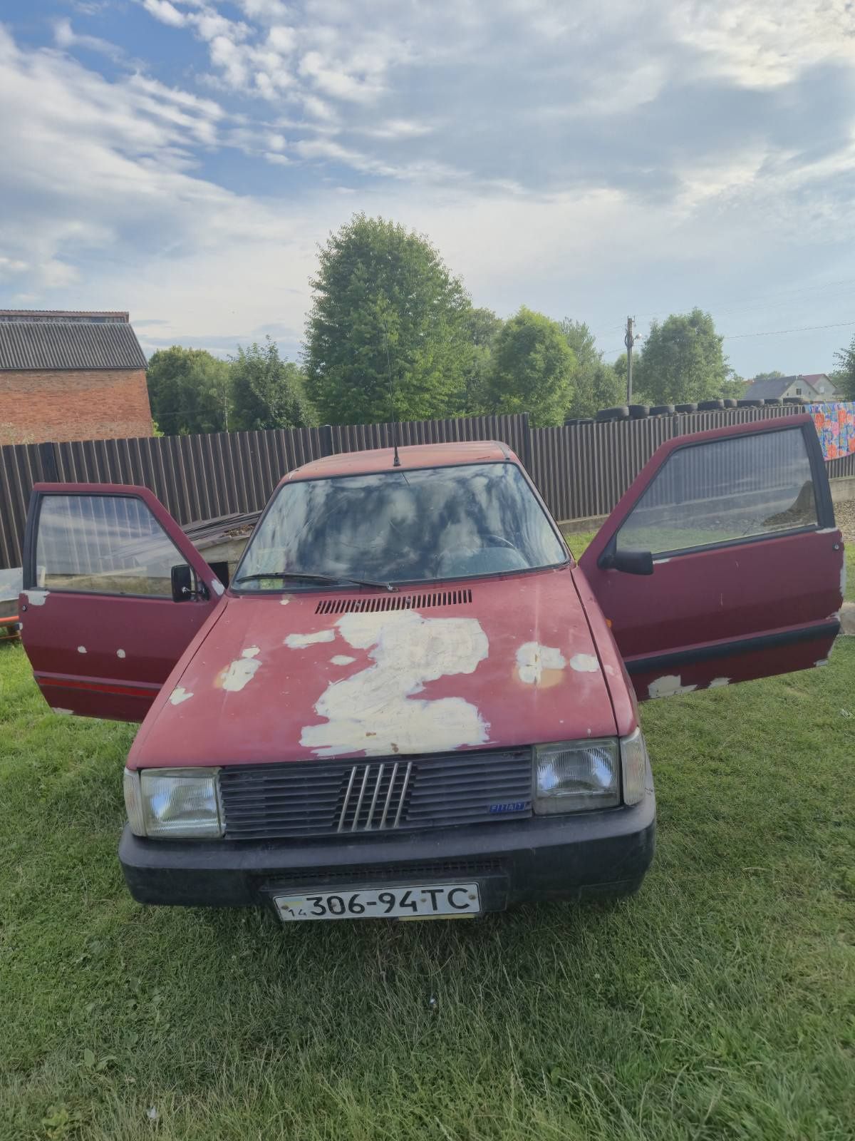 Авто  Fiat 1985.