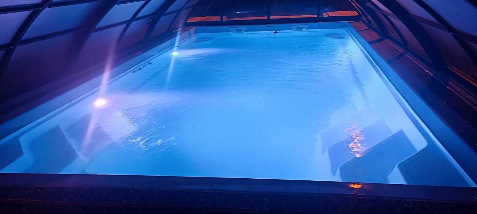 Zadaszenie basenowe 10,90 x 3,90 x 1,32m lite złożone od producenta !