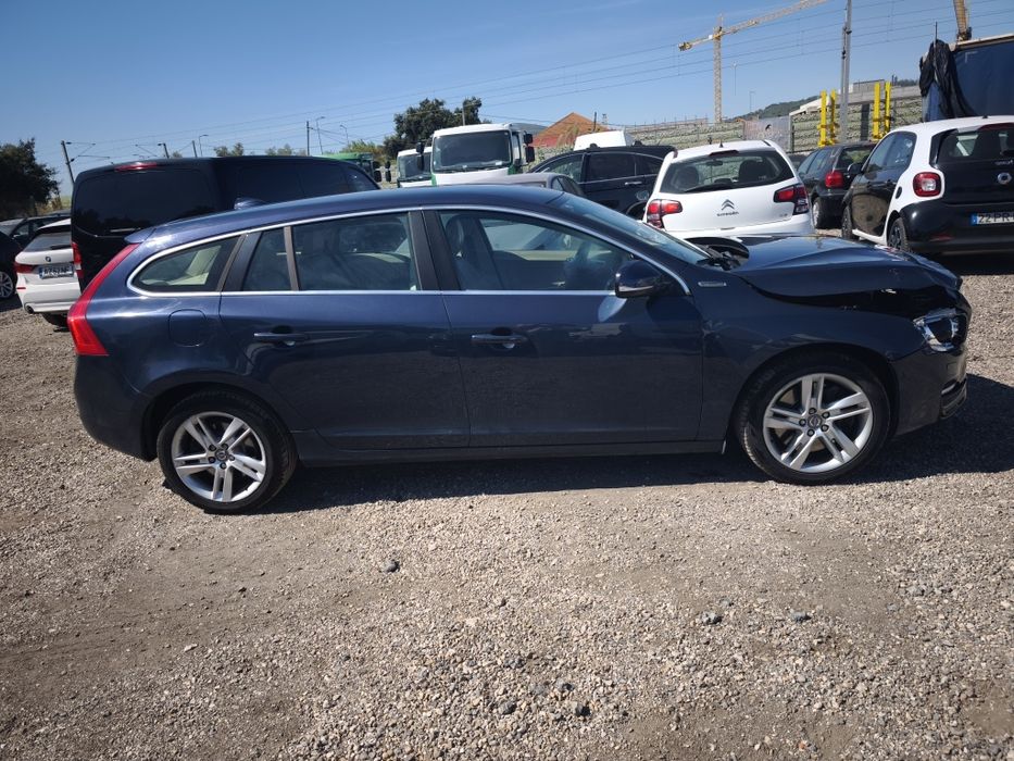 Volvo V60 D6 híbrido