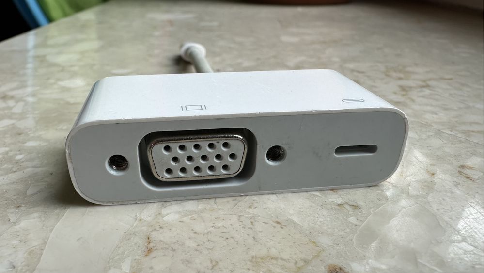 Adapter Apple ligthning VGA