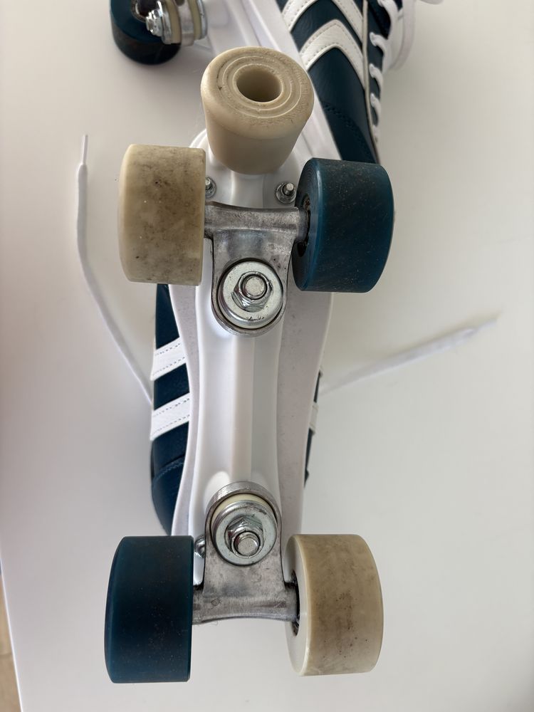 Patins 4 Rodas, 38 - Como Novos