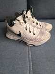 Nike Lebron Witness V White Black rozm. 39