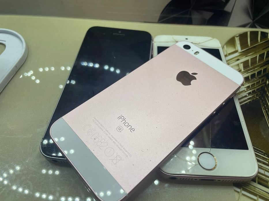 iPhone SE 2016, 64/16 GB і інші!