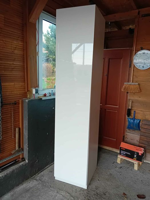 Sprzedam słupek wysoki połyskowy łazienkowy