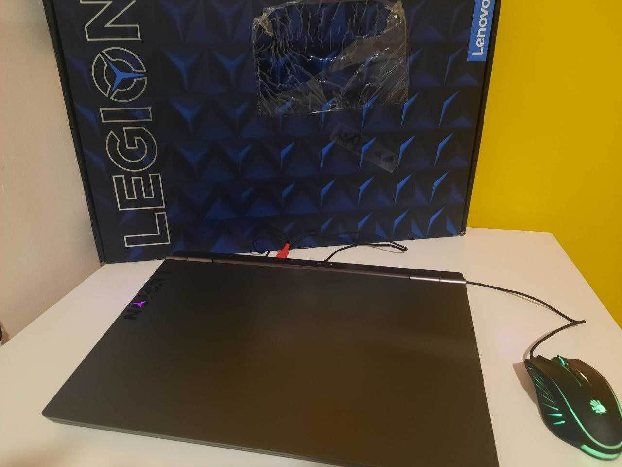 Lenovo Legion Y740-17 i7-9750H/16GB/256 + 1TB SSD/RTX2060