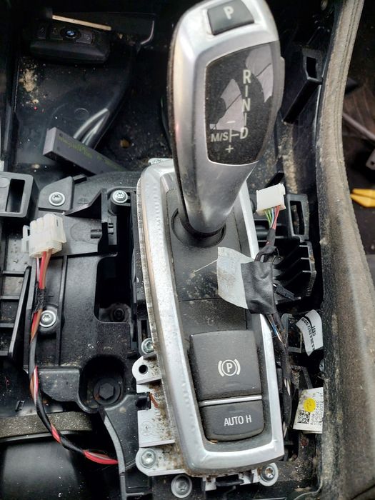 gałka mechanizm zmiany biegów bmw f10 f11 x5 e70 x6 e70 e60 f01 automa