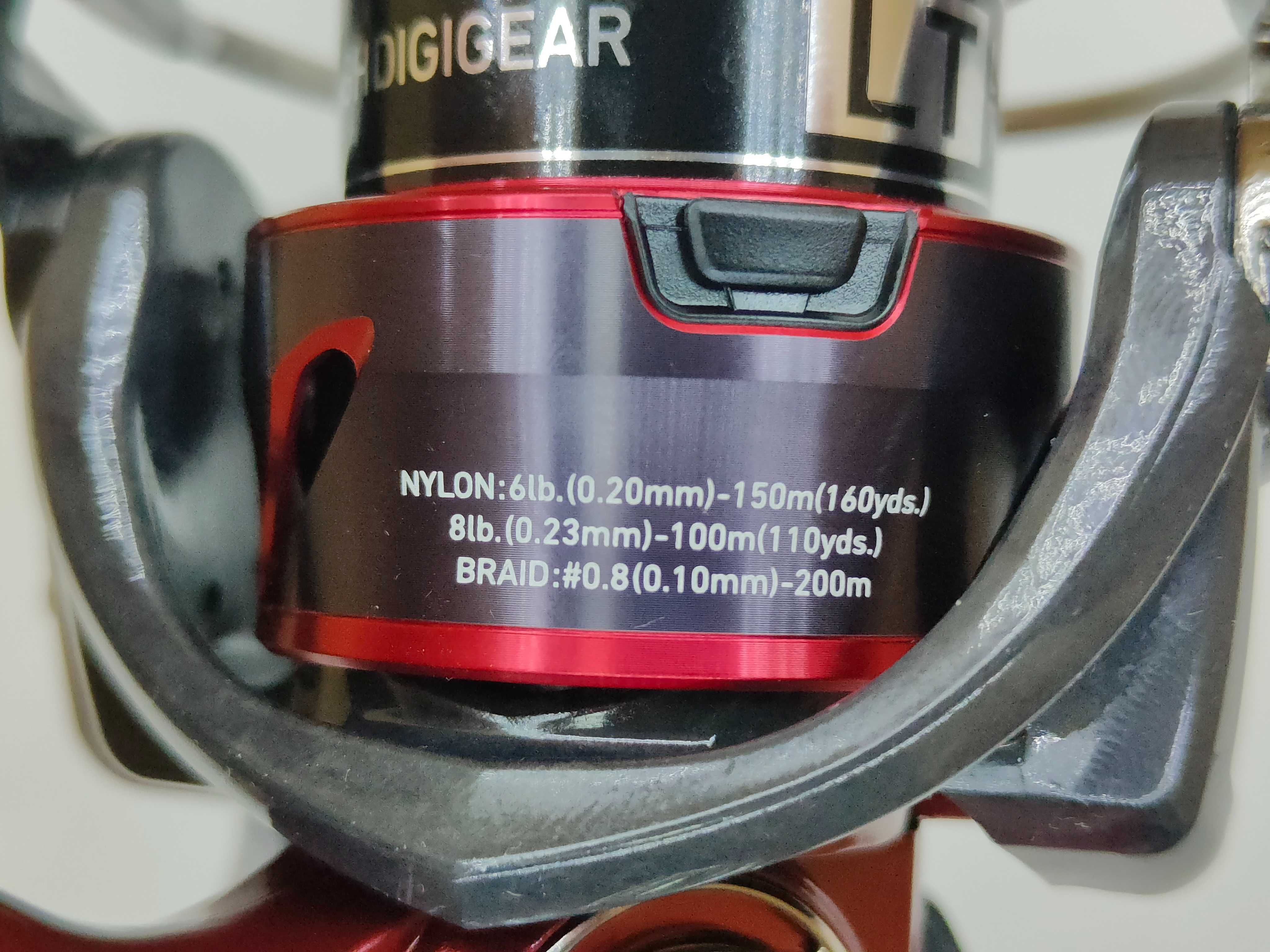 Daiwa 21 Fuego CS LT 2500 3000-C розборний кноб Котушка спінінгова
