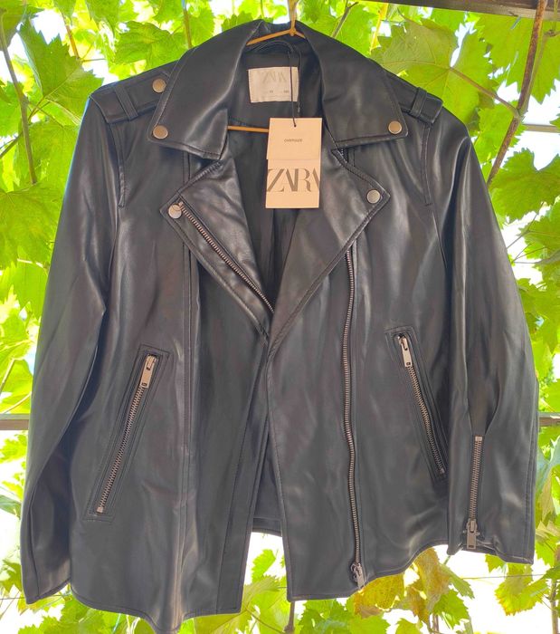 Куртка дівчача ZARA 140см