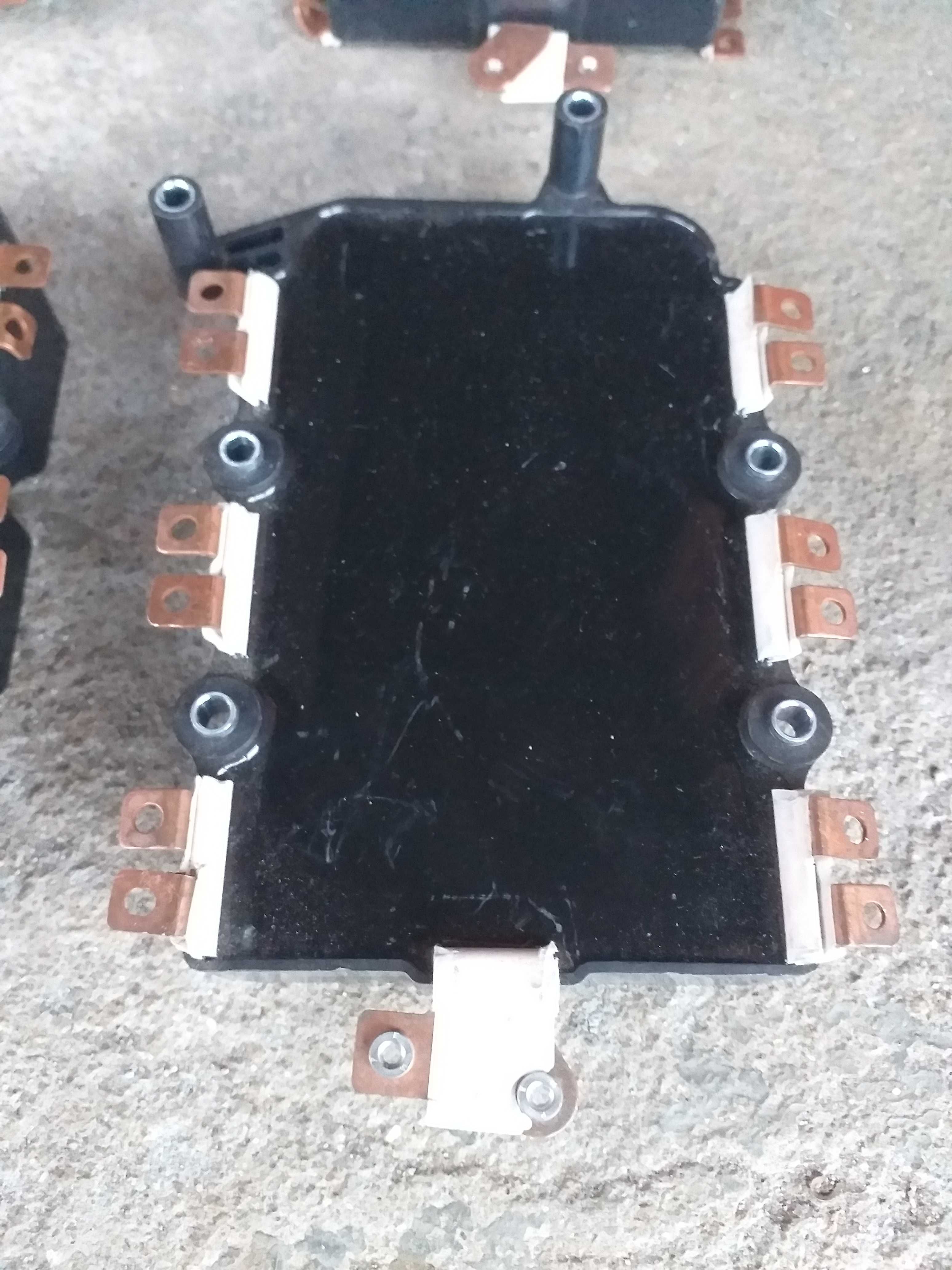 Condensadores 600v 700 farards Vdc