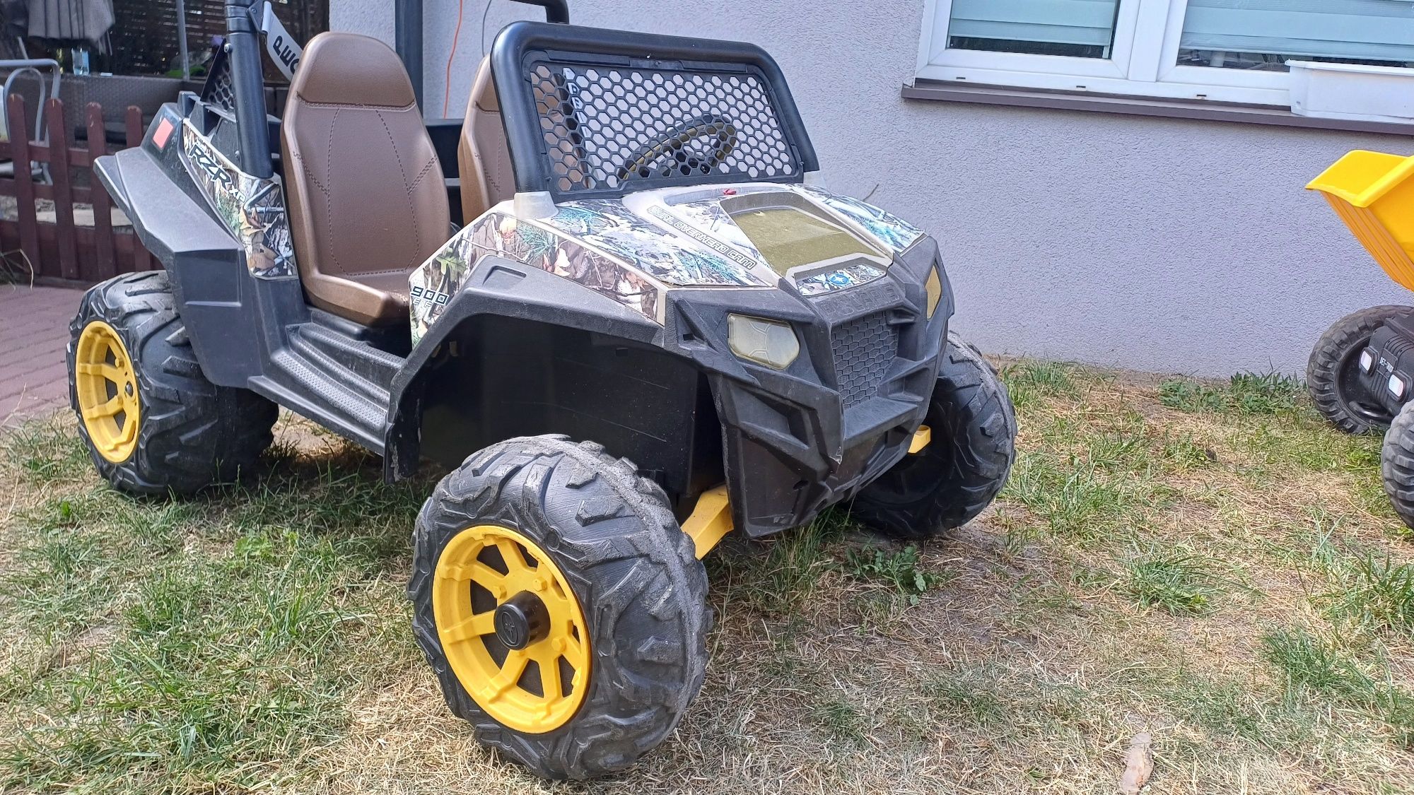 Peg Perego 12V Polaris RZR 900  na akumulator