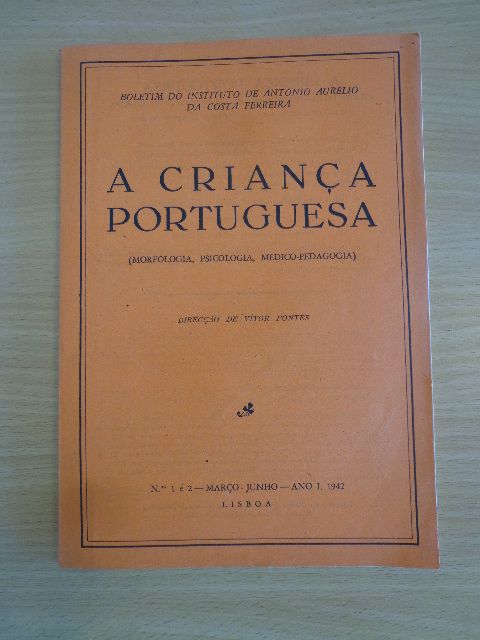 Antigo Livro A Criança Portuguesa N1 e 2 Ano 1942 Boletim do Instituto