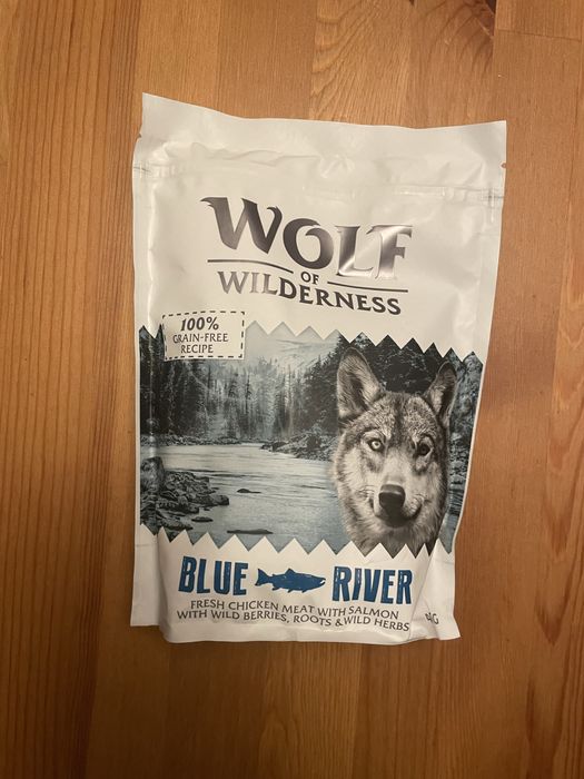 Wolf of wilderness Sucha karma dla psów łosoś Blue River 400g