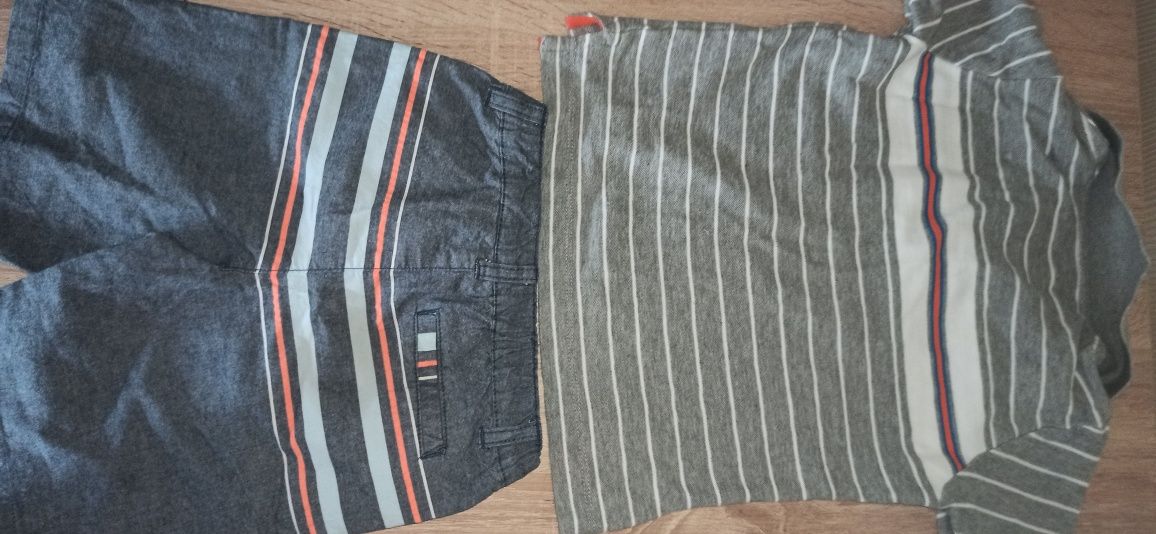 Zestaw koszulka polo plus krótkie spodenki na 4 latka r. 104