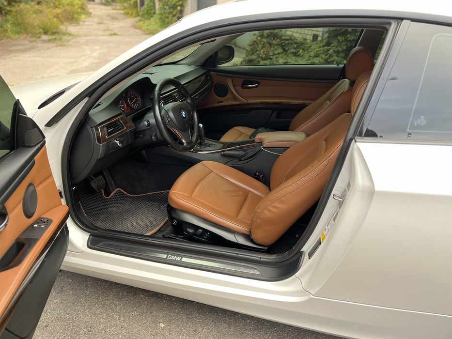 BMW 328 e92 3 series