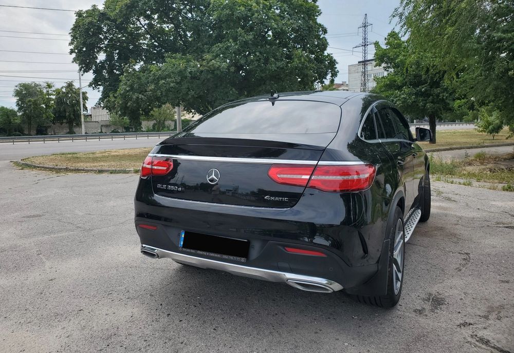 Спойлер Чорний глянець Mercedes-Benz GLE-Class Coupe C292 2015-2019
