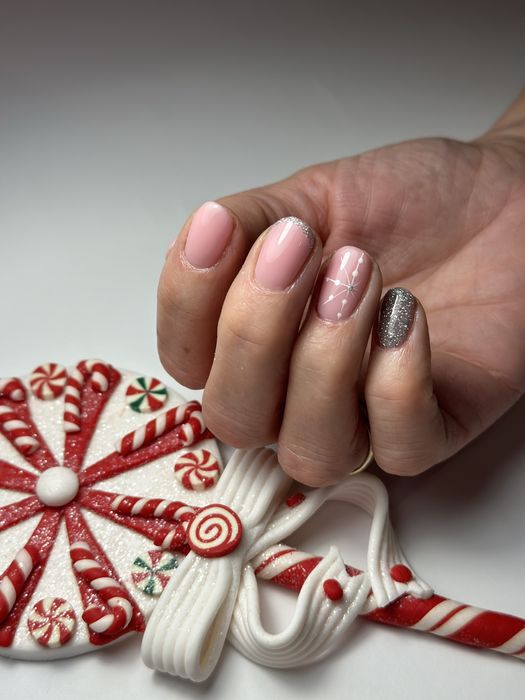 Paznokcie/Pedicure/Brwi REDA