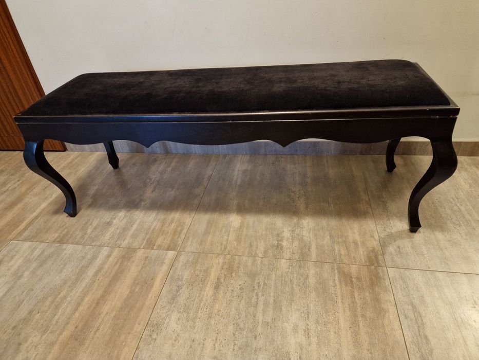 Ławka drewniana, tapicerowana "Ludwik"