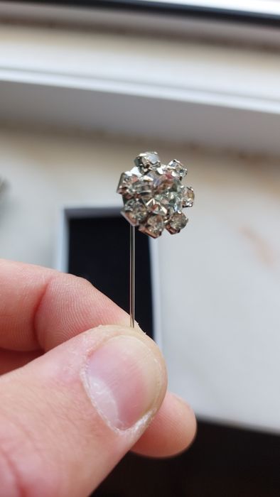 Alfinete brilhante lapela