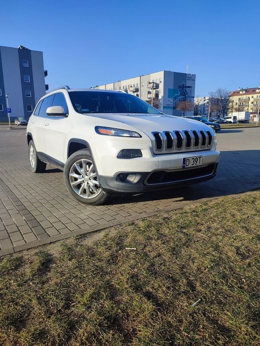 Jeep Cherokee Jeep Cherokee 3.2 LPG Limited, panorama, roleta, Active Drive 4x4