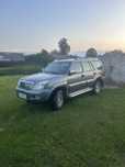 Дадди шатл.китайський toyota prado