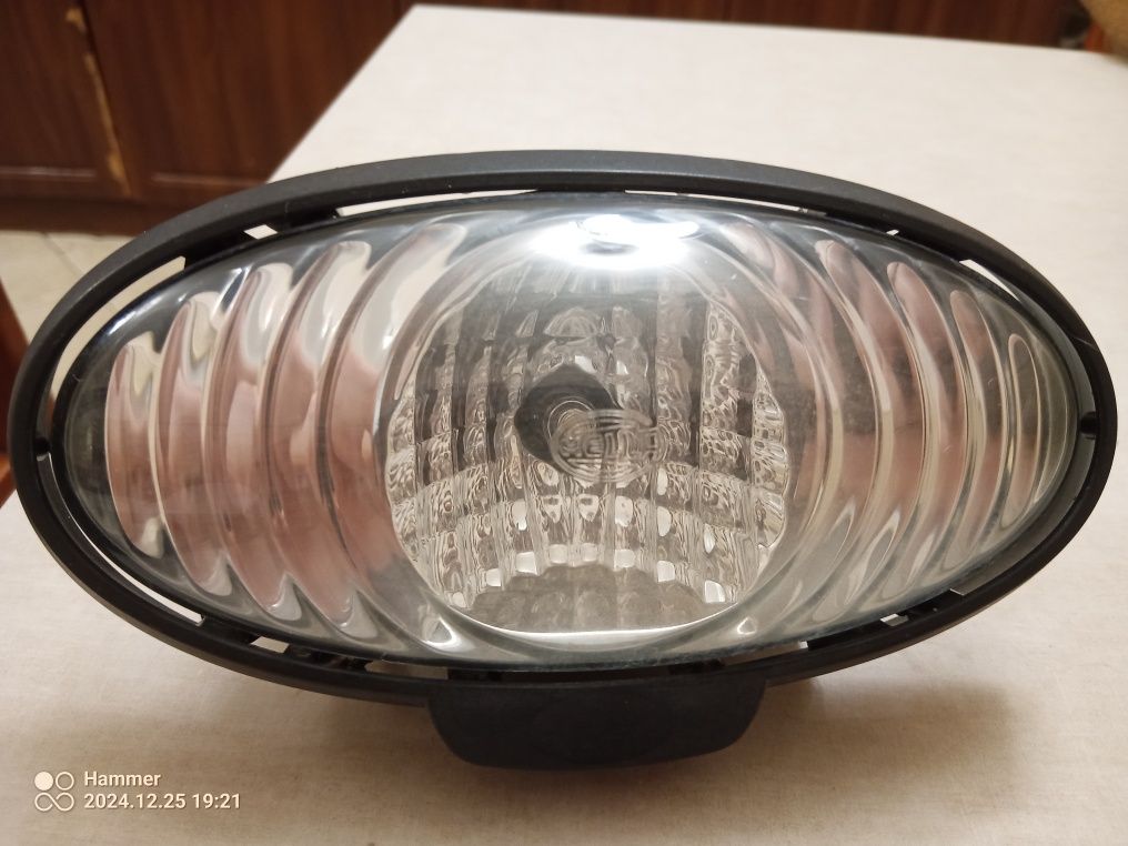 Lampa halogen reflektor oryginał john deere seria R w dach i błotniki