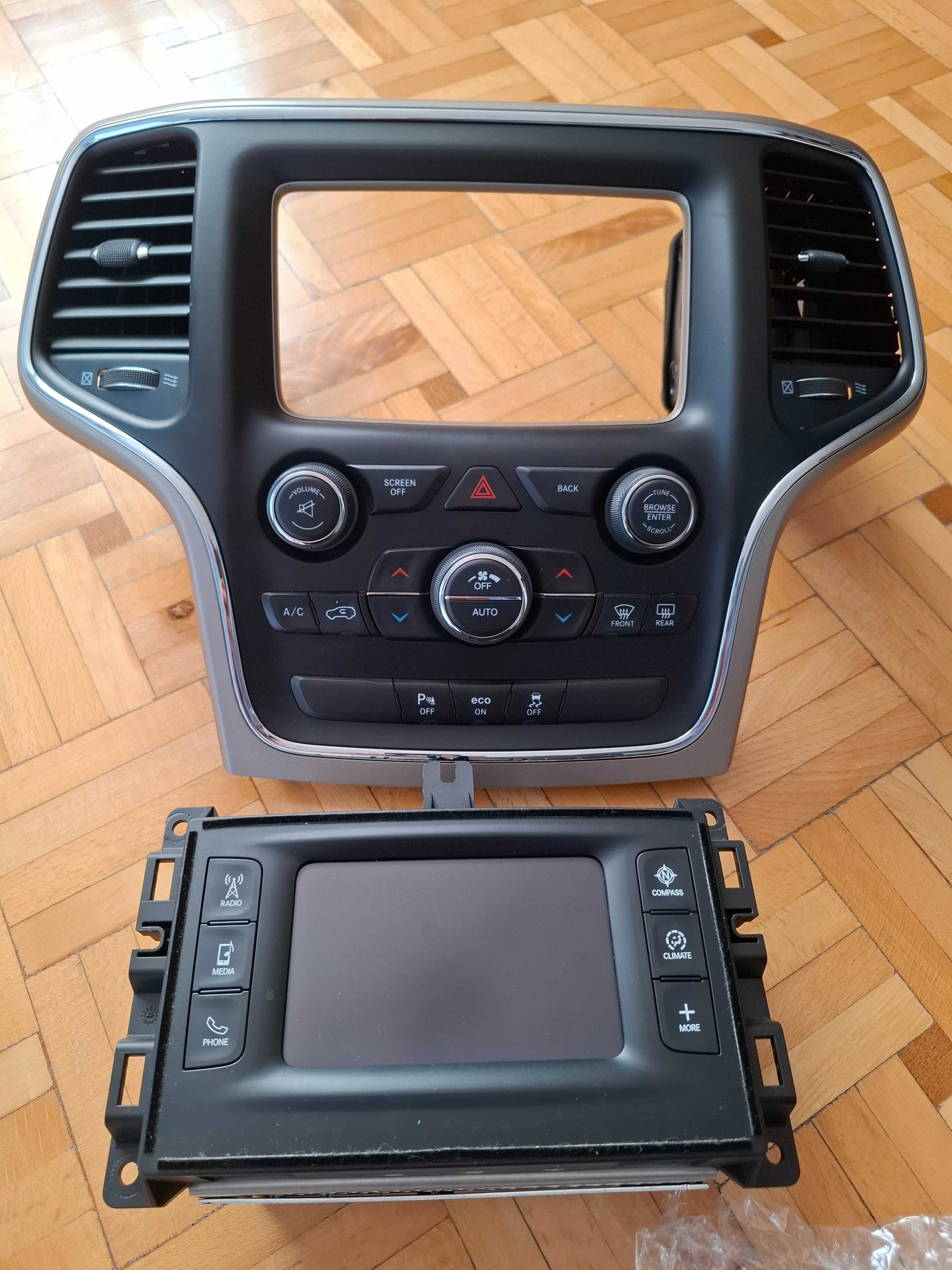 Radio Jeep Grand Cherokee WK2