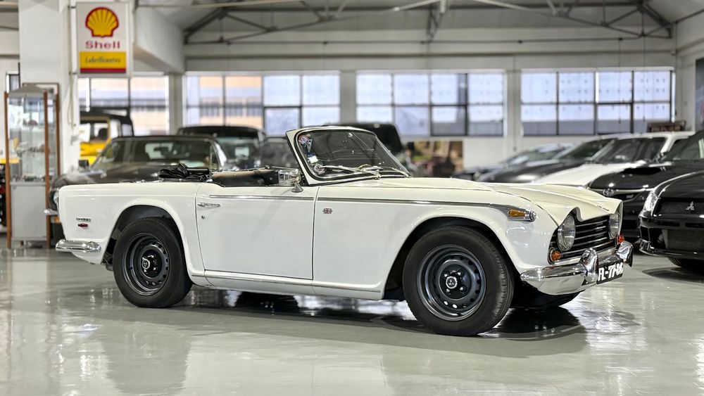 Triumph TR5