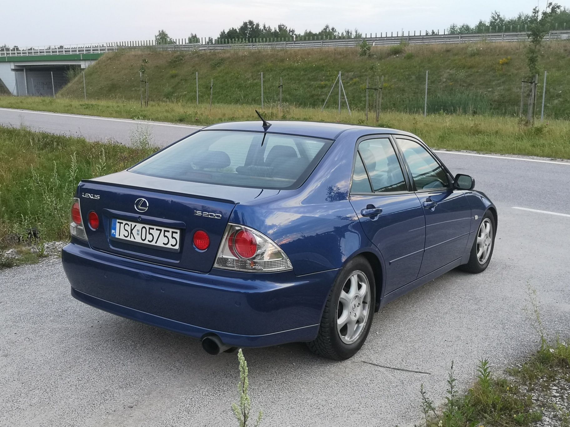 Lexus is200 navi pdc bogata Wersja