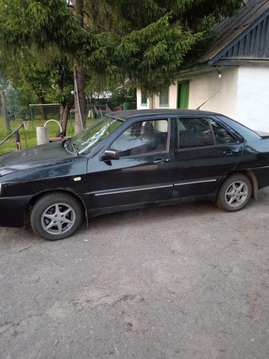 Продам авто в гарному стані продаю бо є інше авто