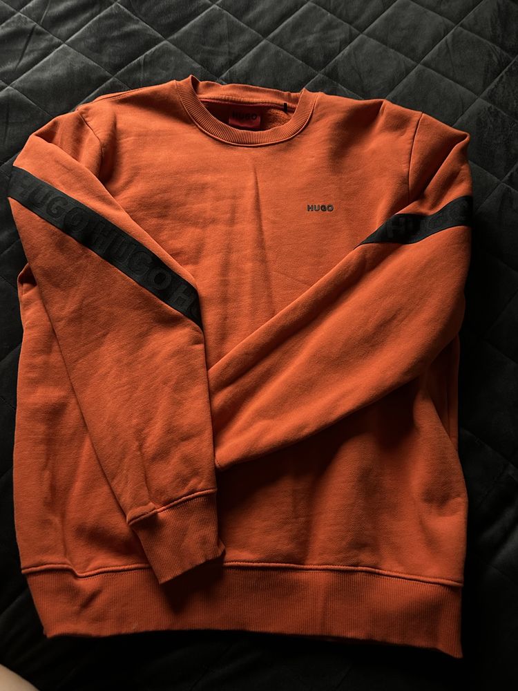 Dres Hugo ( spodnie + bluza ) jak nowy