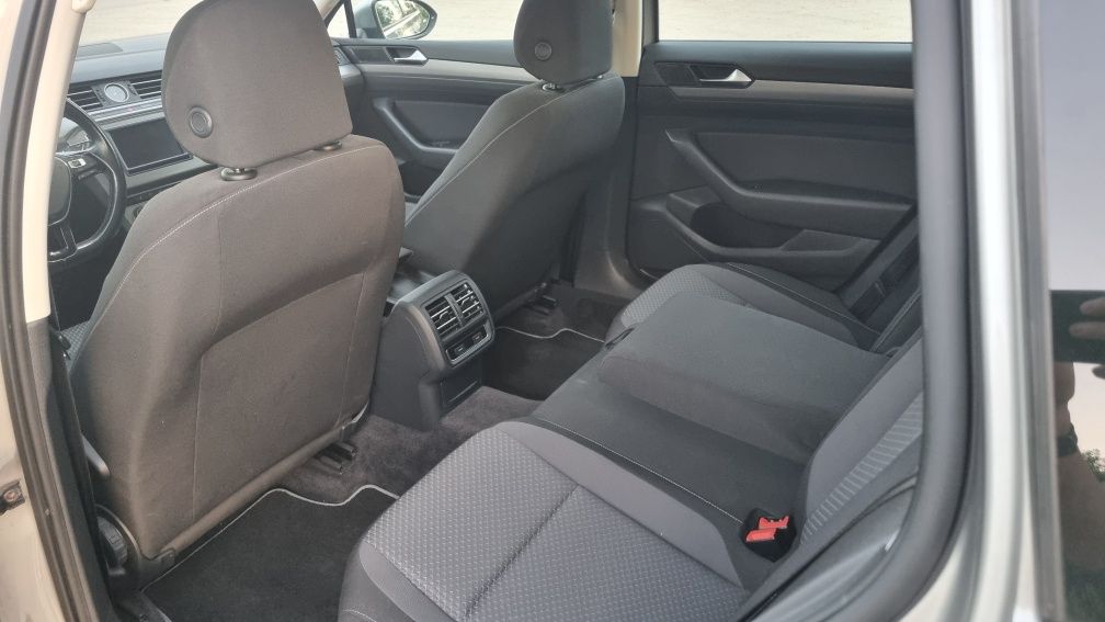 Volkswagen Passat B8 2.0 TDI Automat DSG Android Auto/Apple Car