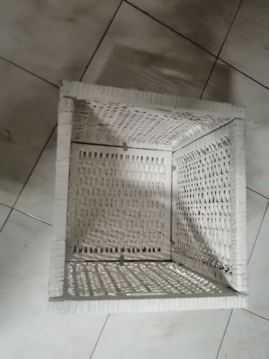 Vendo 5 cestos quase novos