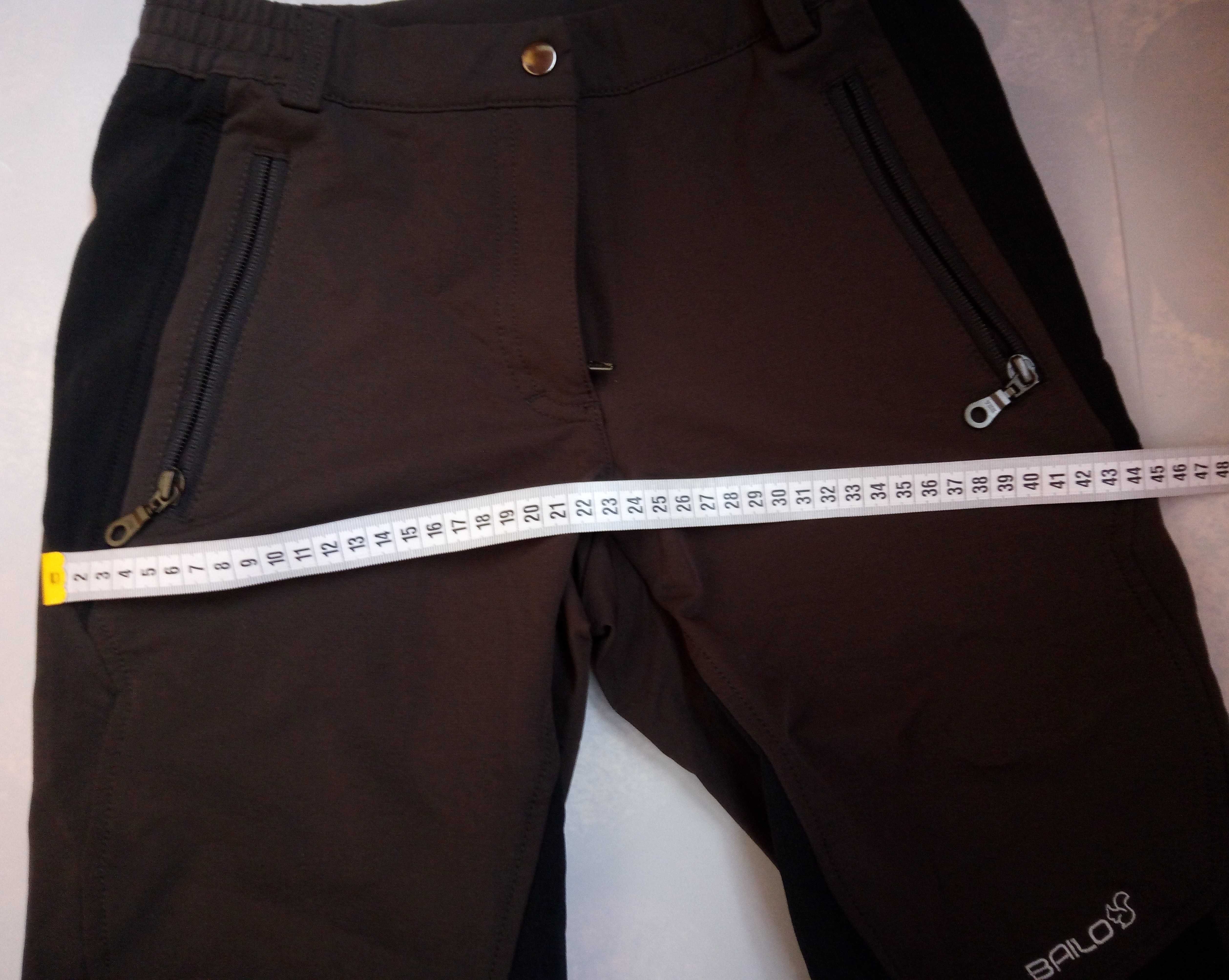 Спортивные штаны 42 р. XS
