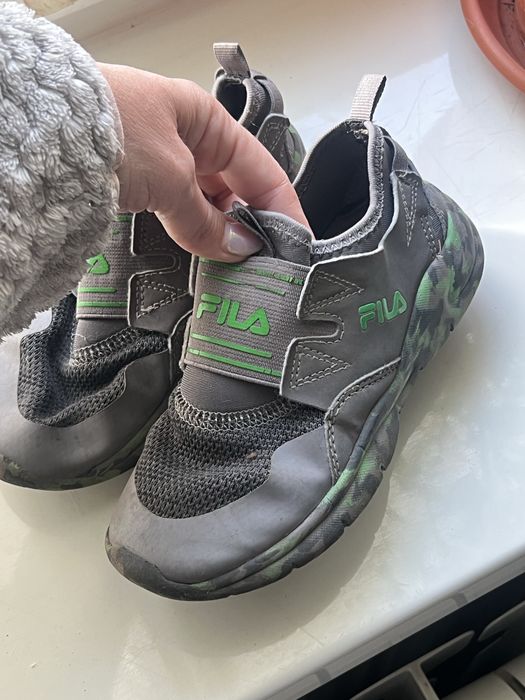 Продам детские кросовки от Nike