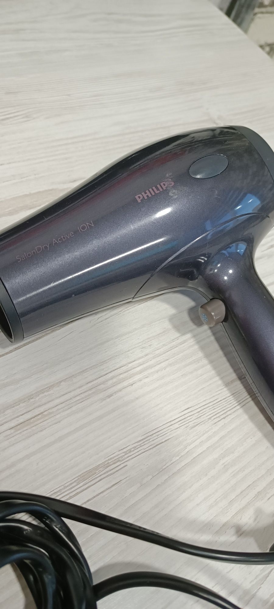 Фен PHILIPS SalonDry Active Ion