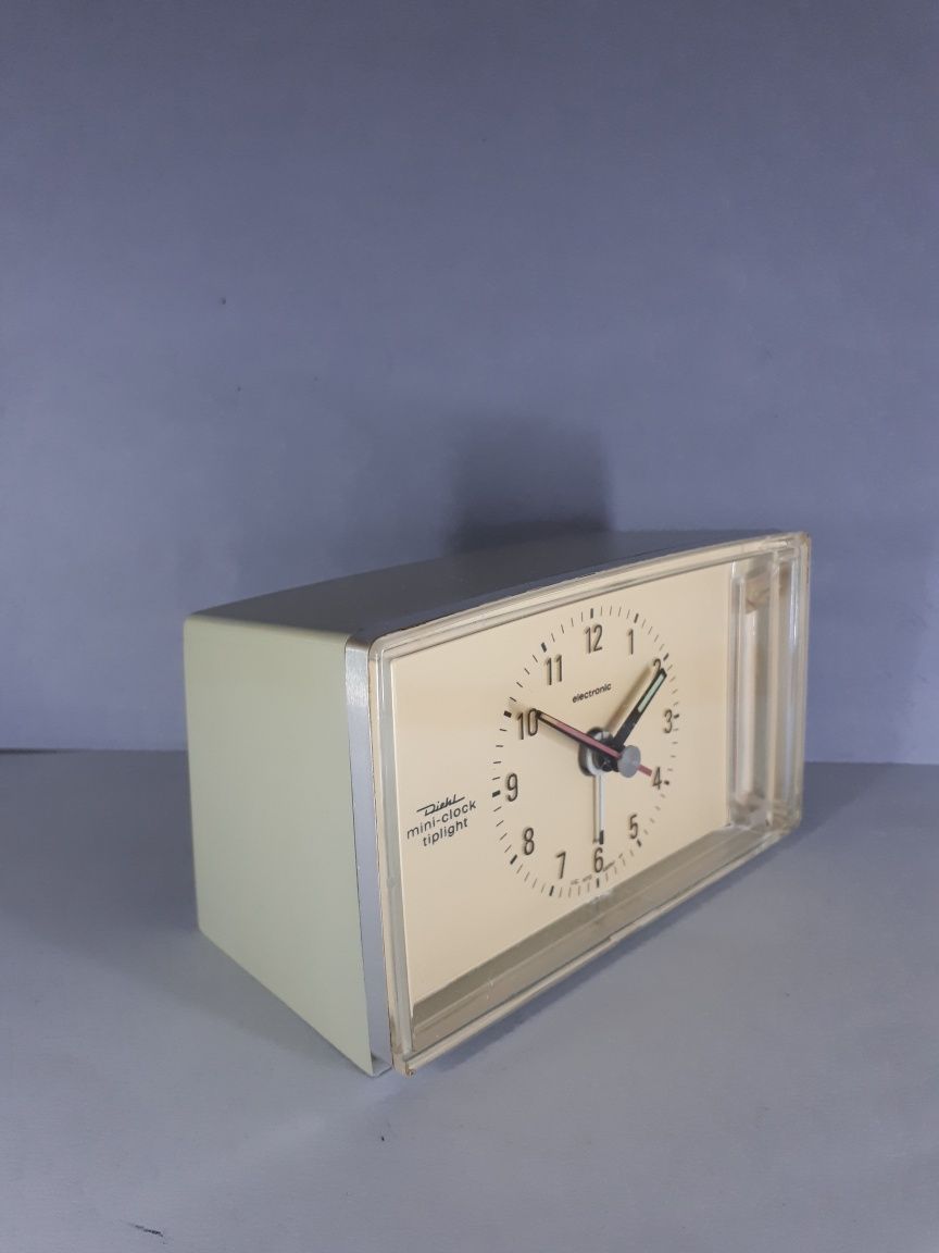 Diehl mini clock niemiecki budzik