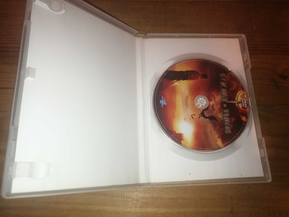 O CAÇADOR DE DRAGÕES	DVD (legendagem em Português)