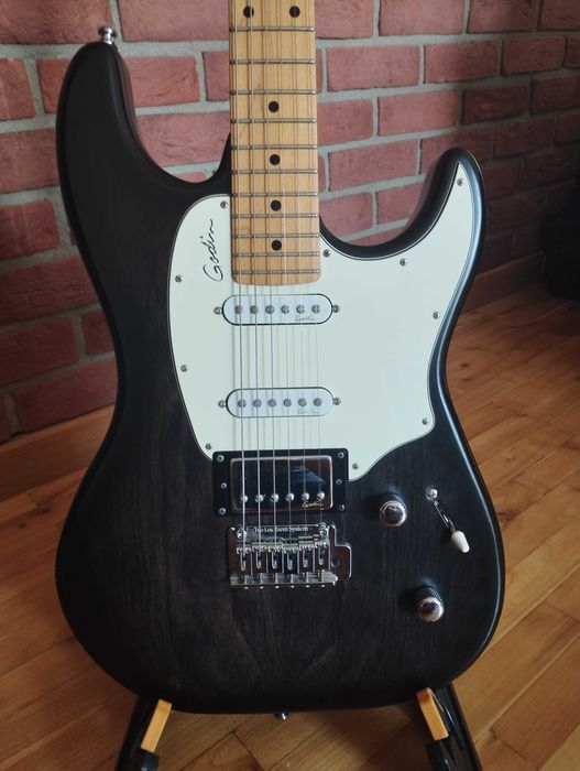 Godin Session Stratocaster HSS