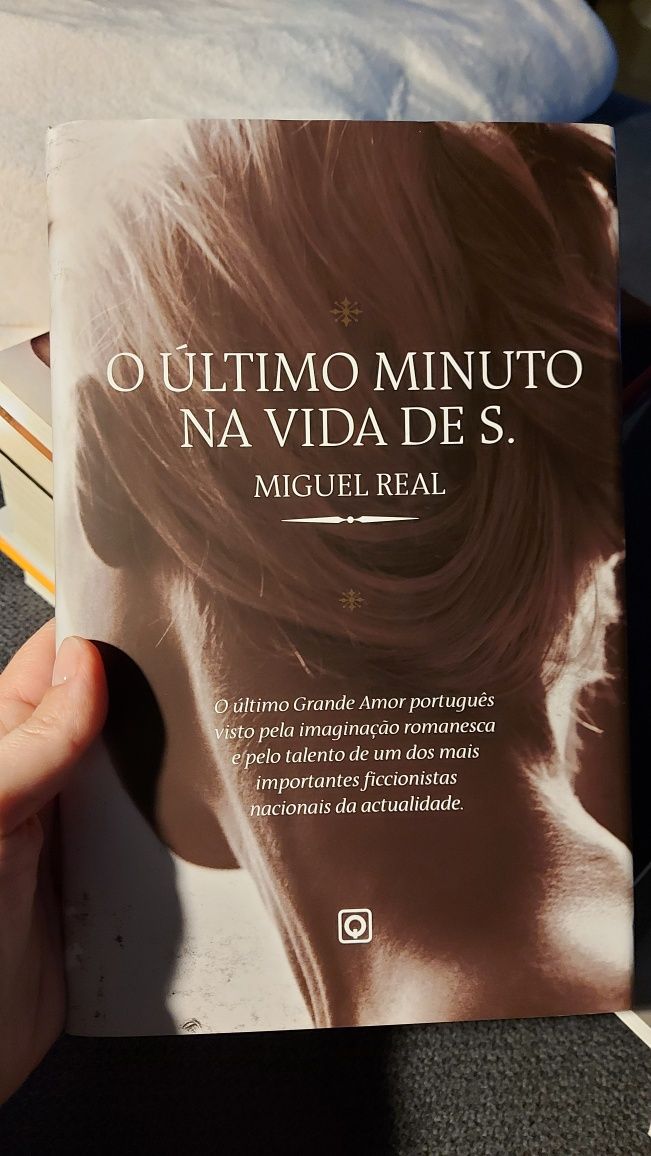 Livro de Miguel Real