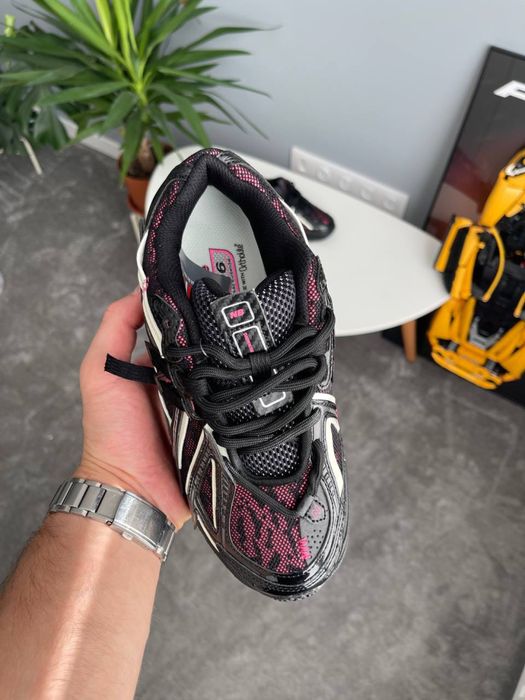 36-45 р кросівки New Balance 1906A Black Dragon Berry Pink