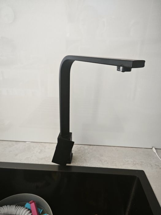 Torneira de cozinha latão preta