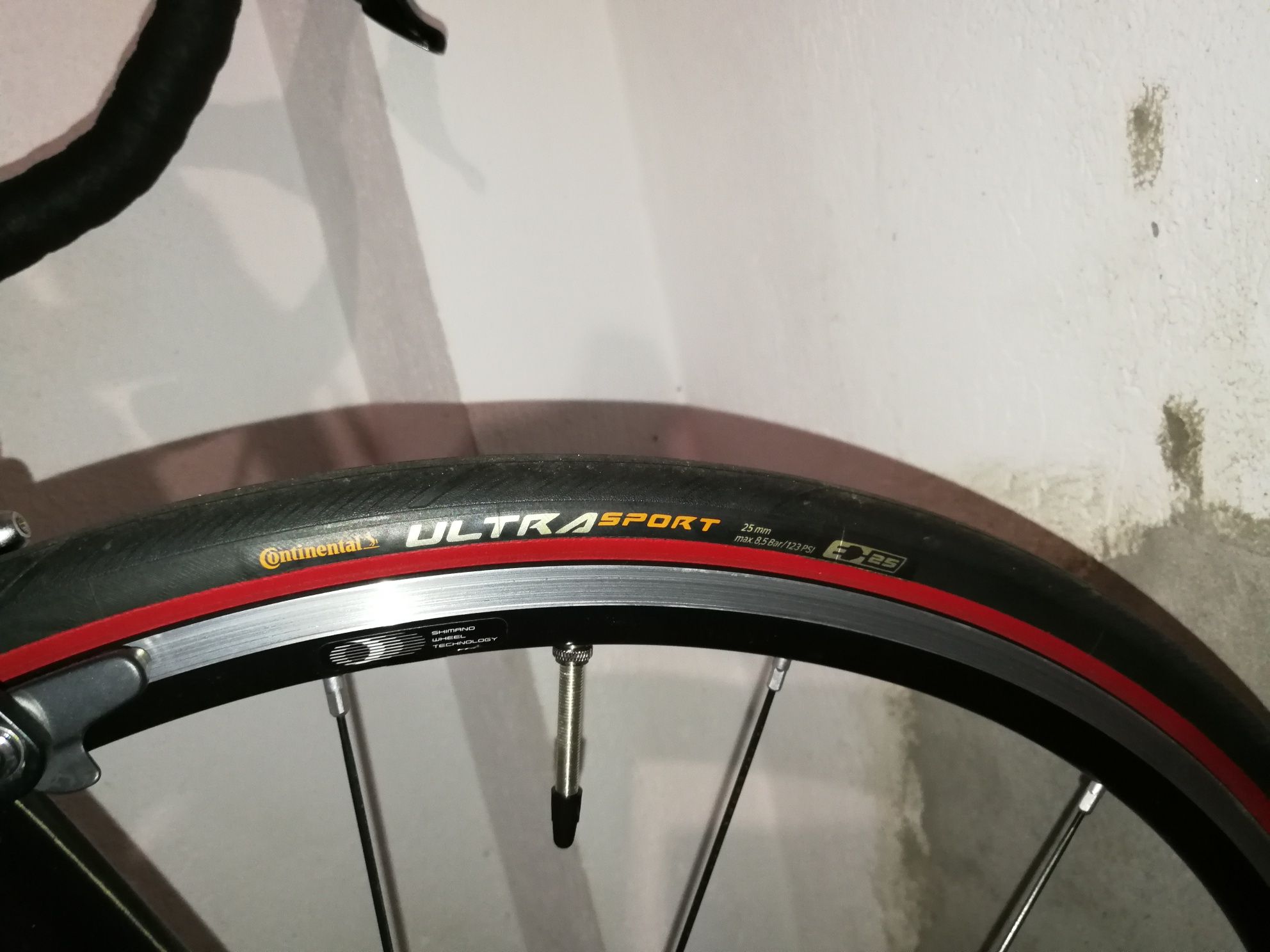 BH Prisma Carbono