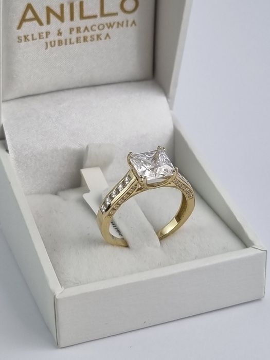 Obłędna złoty nowy damski pierścionek z dużym białym oczkiem 14k 585