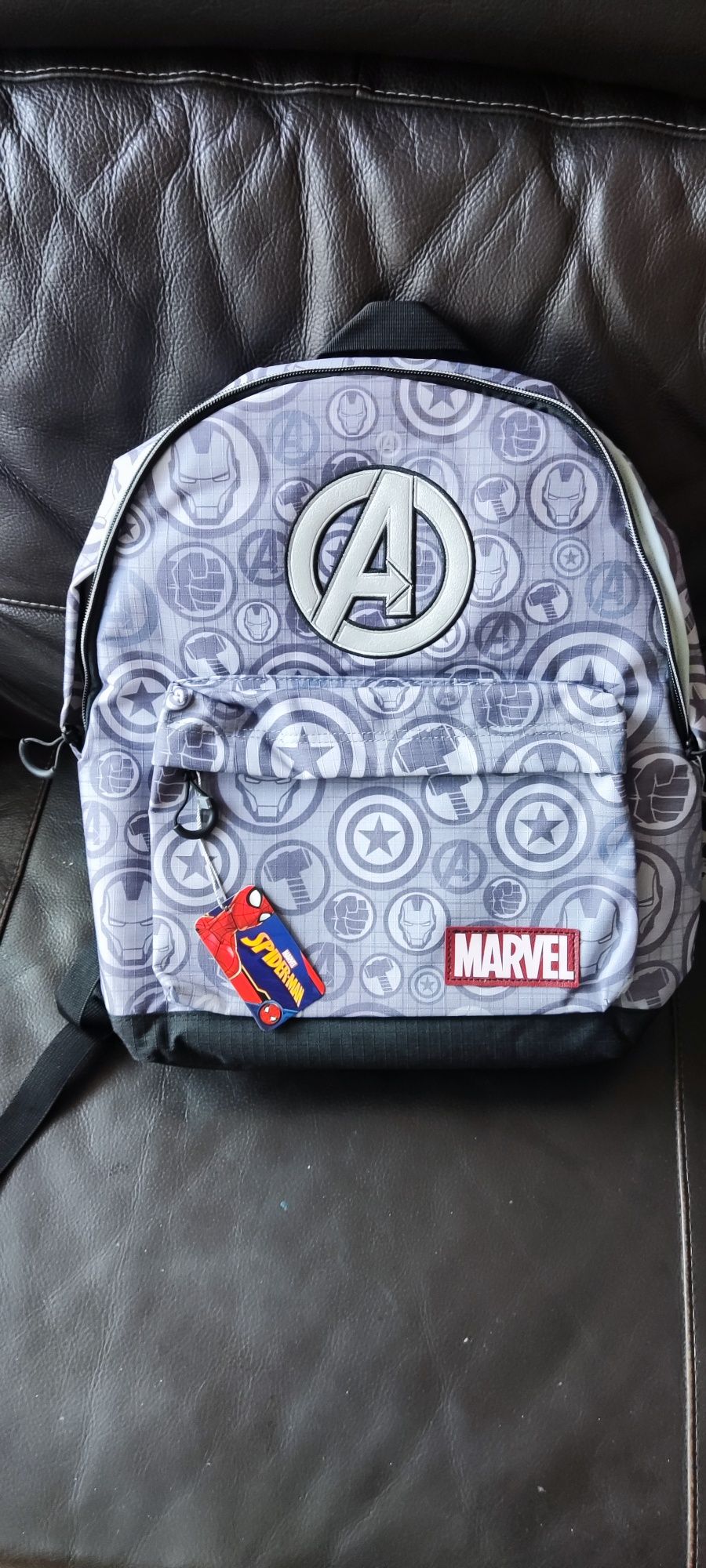 Mochila escolar nova Avengers