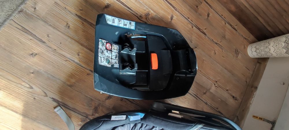 Cybex Aton 5 fotelik z bazą ISOFIX nosidełko Cybex baza ISOFIX
