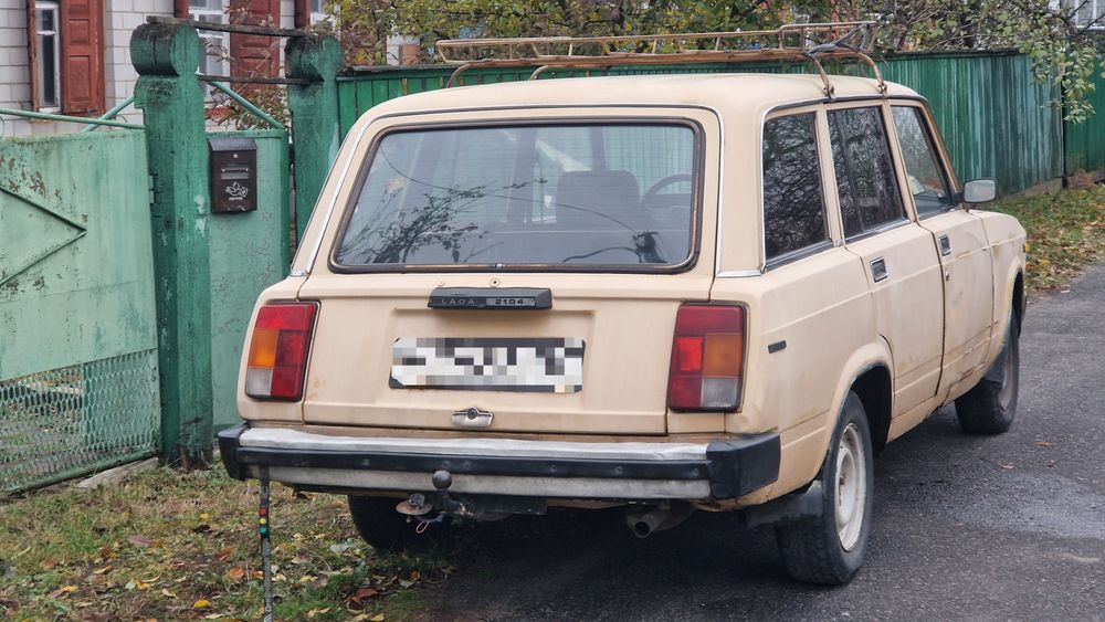 ВАЗ 2104 газ бензин 4ст.